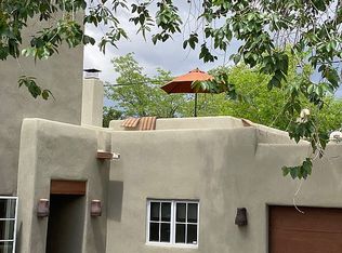220 Artist Rd #B, Santa Fe, NM 87501