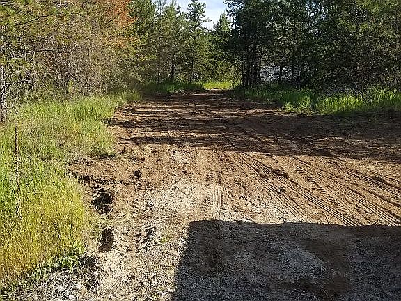 4th image of 3570 Spirit Lake Cutoff