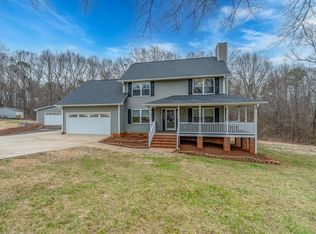 213 Boydton Rd, Boiling Springs, SC 29316