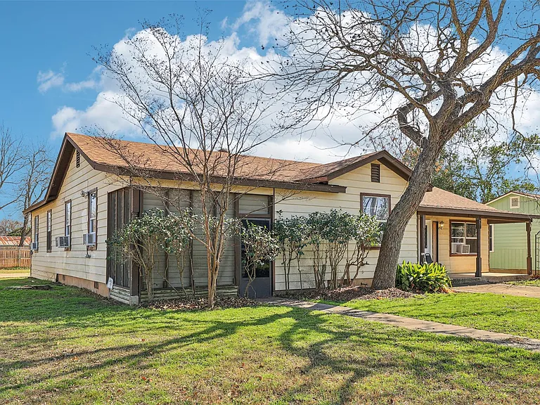 620 Barbara Dr — Photo 30