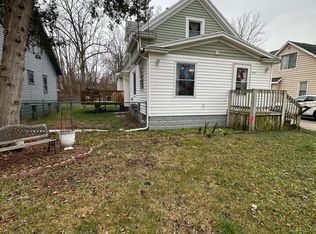 312 E Cavanaugh Rd, Lansing, MI 48910