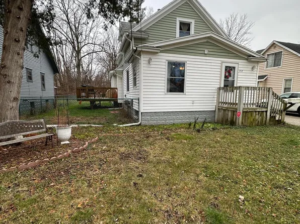 312 E Cavanaugh Rd, Lansing, MI 48910