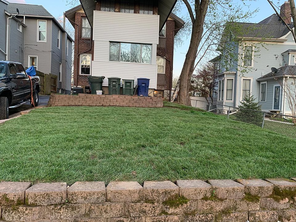 1st image of 1927 McCausland Ave