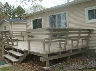 8868 Edgewater Dr, Amherst Junction, WI 54407