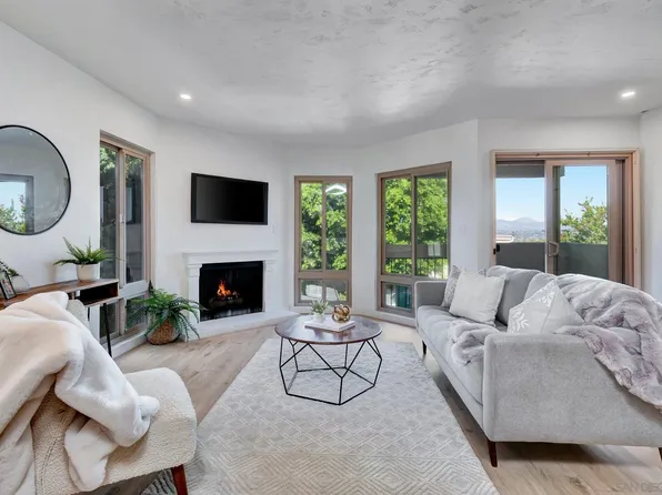 326 Travelodge Dr, El Cajon, CA 92020