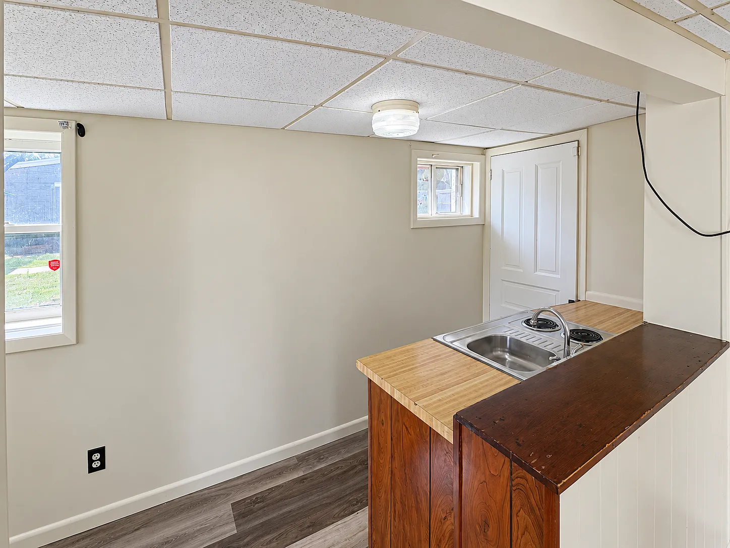 618 E Lincoln Highway — Photo 3