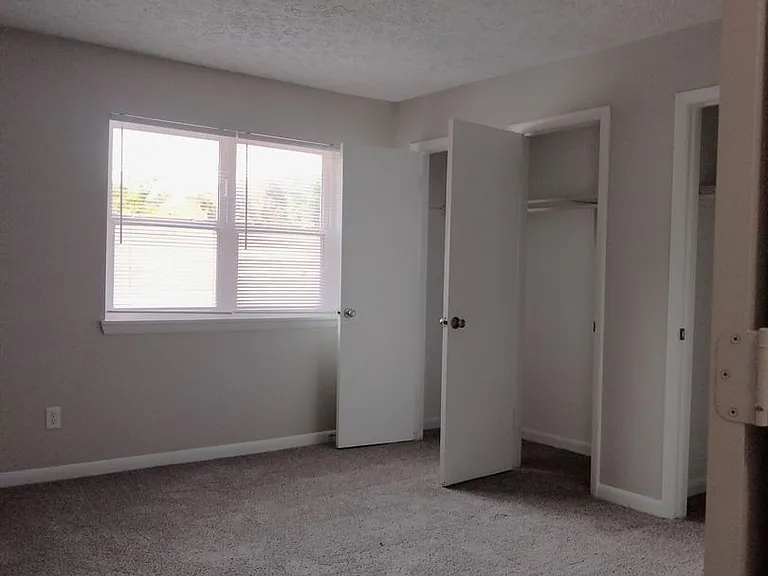 Stone Brooke Apartments Homes — Photo 78