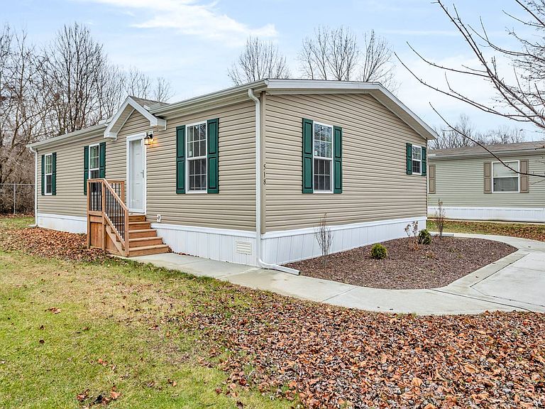 Listing photo 2