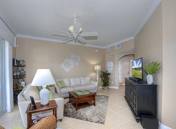 5th image of 13921 Avon Park Cir APT 101