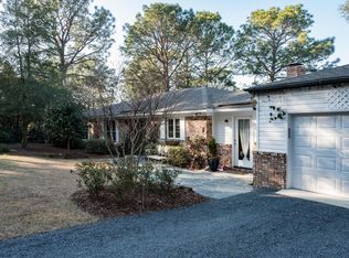 52 Pine Ridge Dr, Whispering Pines, NC 28327