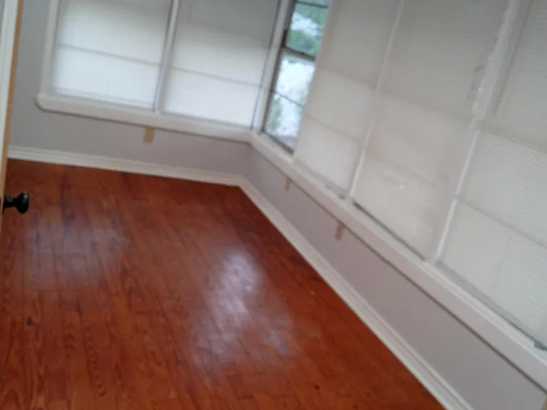 503 22nd St — Photo 3