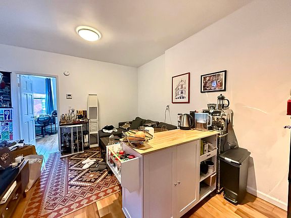 3rd image of 46 Canal St #6