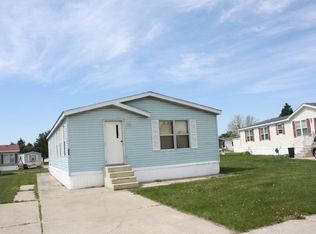 366 Poplar Ct, Flint, MI 48506