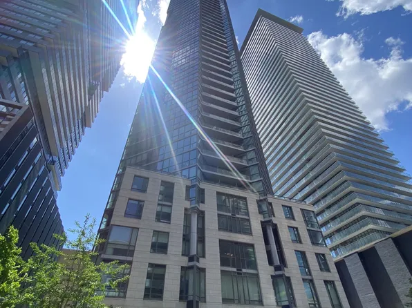 45 Charles St E, Toronto, ON