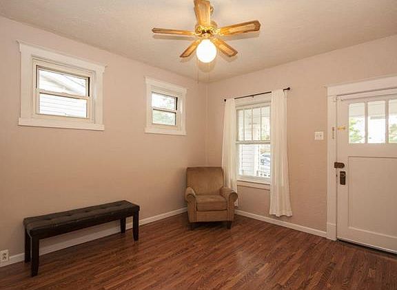 2nd image of 6215 Odell St