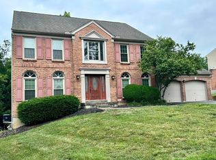 3504 Beekley Woods Dr, Cincinnati, OH 45241