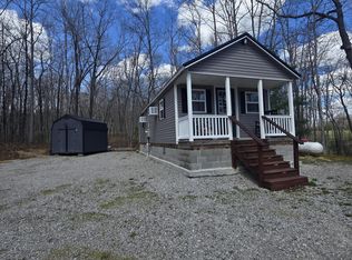 822 Spruce Creek Dr, Jamestown, TN 38556