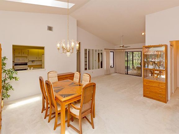 2nd image of 2012 Teakwood Ln