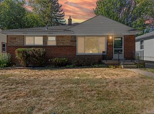 627 Symes Ave, Royal Oak, MI 48067