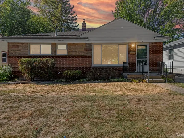 627 Symes Ave, Royal Oak, MI 48067