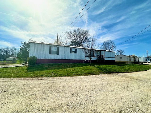 1st image of 6456 Bunker Hill Rd #6458