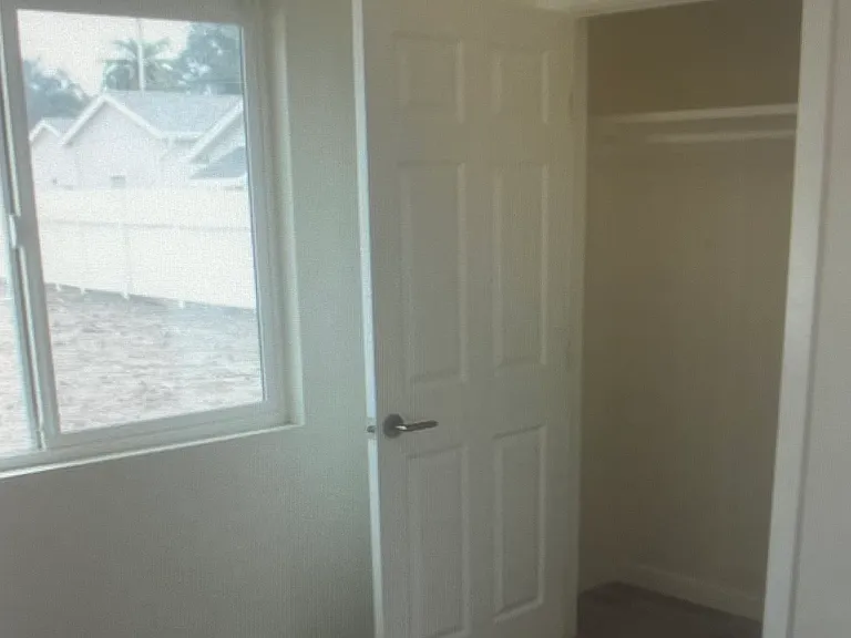 74 Zaca St #B — Photo 8