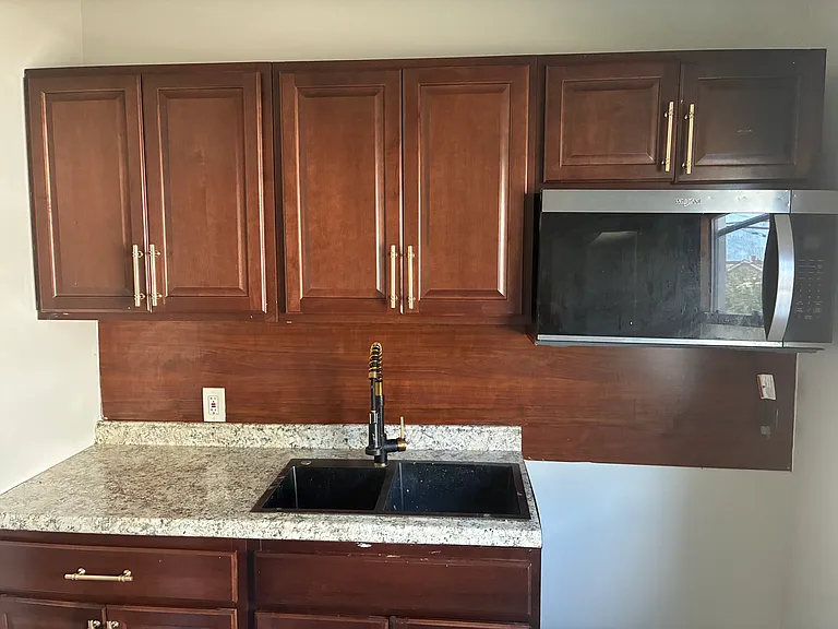 4815 Eichorn Ave — Photo 3