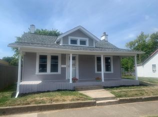 329 E Corwin St, Circleville, OH 43113