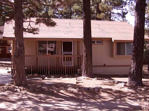 1st image of 2069 Woodland Dr