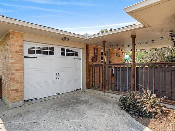 5th image of 5727 Woodmore Dr