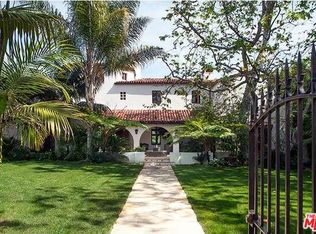 322 Bentel Ave, Los Angeles, CA 90049