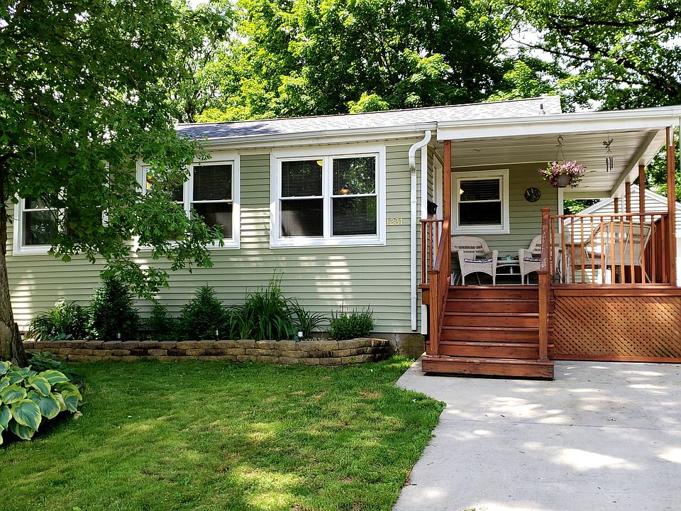 1st image of 1231 Creve Coeur St