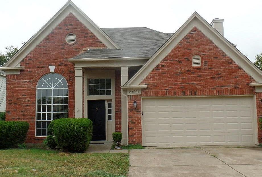 1st image of 2925 Deanne Ct