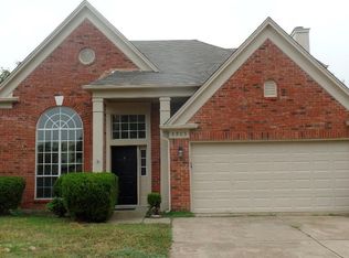 2925 Deanne Ct, Fort Worth, TX 76123