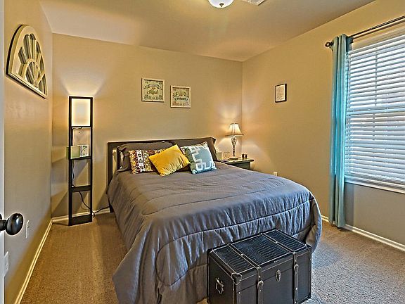 5th image of 8207 SW 59th St