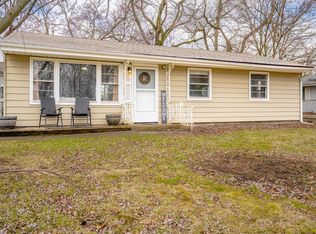 794 Timberline Pkwy, Valparaiso, IN 46385