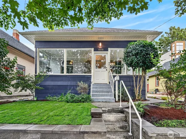 4218 26th Avenue SW, Seattle, WA 98106
