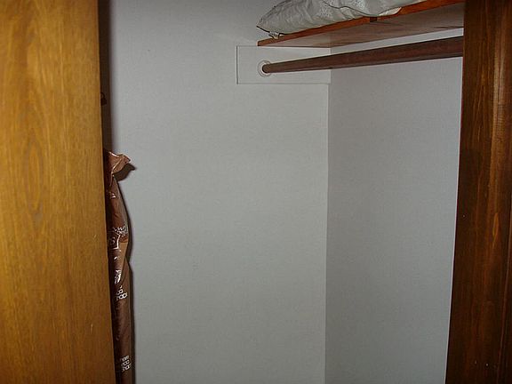 Master Walk In Closet
