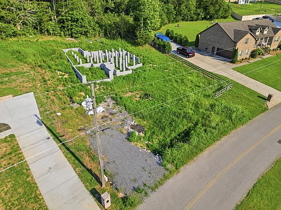 4th image of 505 Bridle Path Ln