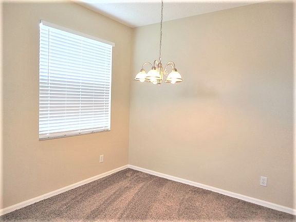 4th image of 27215 Liriope Ct