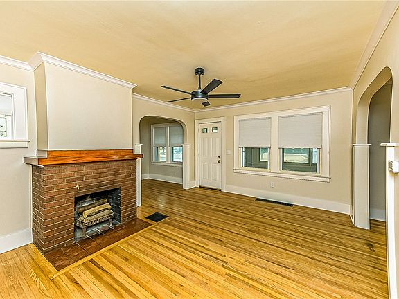 5th image of 31 Wendhurst Dr