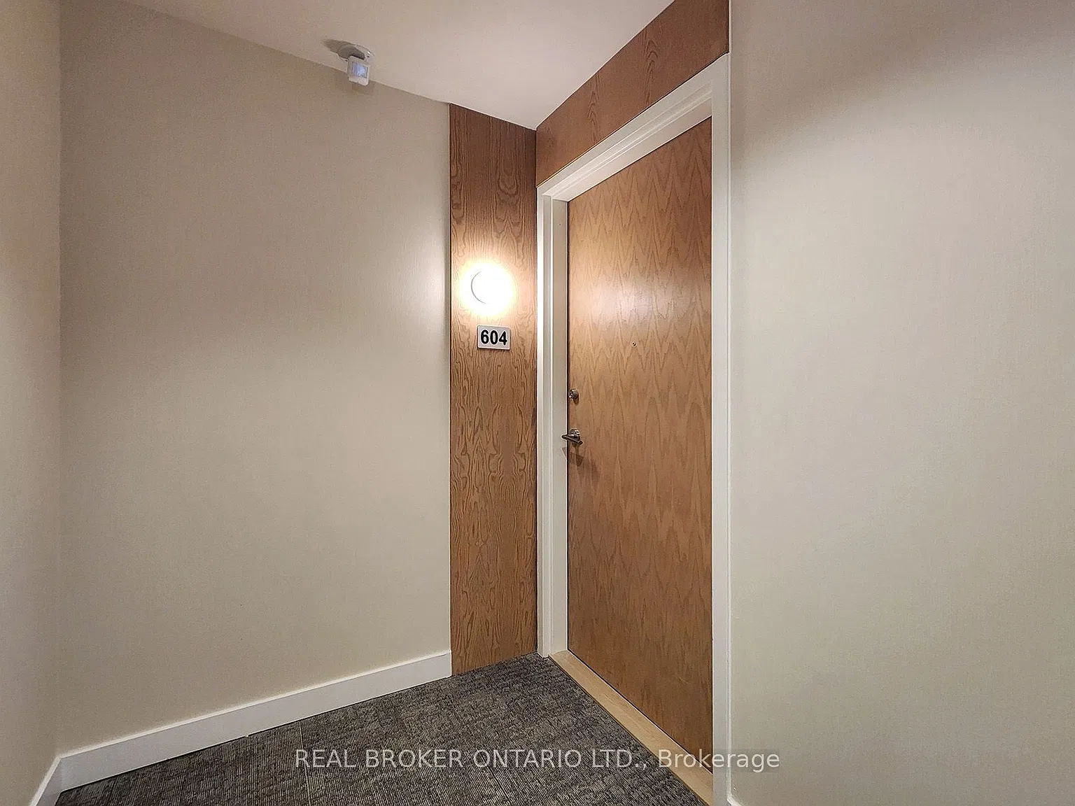 2 bed, $2,500 — Photo 2