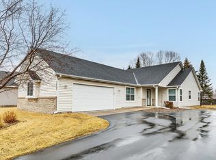1853 Pioneer Ln, Centerville, MN 55038