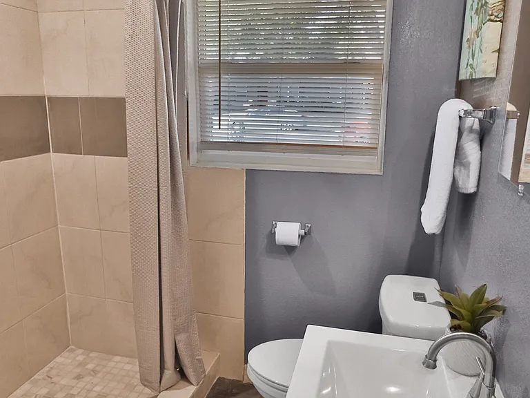 4322 Waikiki Dr — Photo 19