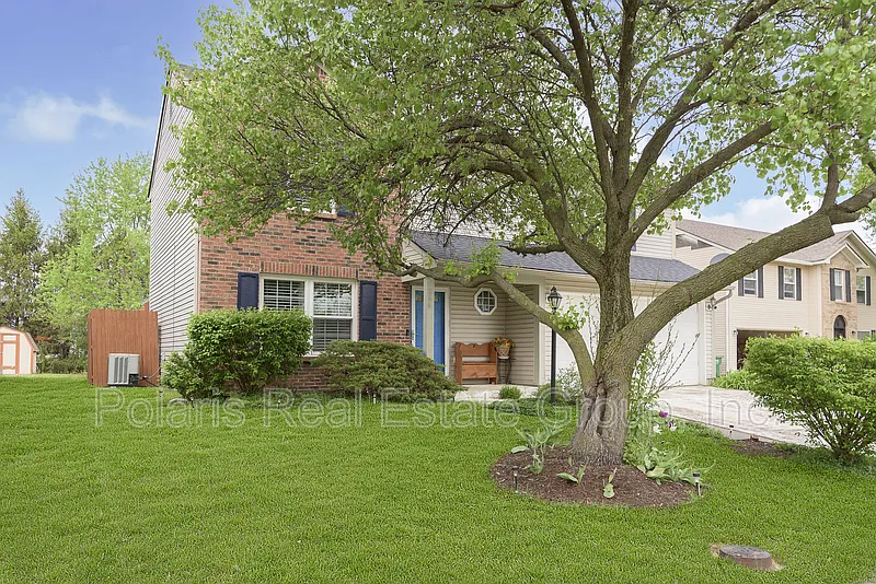 4 bed, 2.5 bath, $2,350 — Photo 3