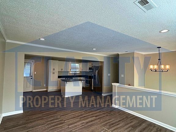 5th image of 327 Homestead St NE