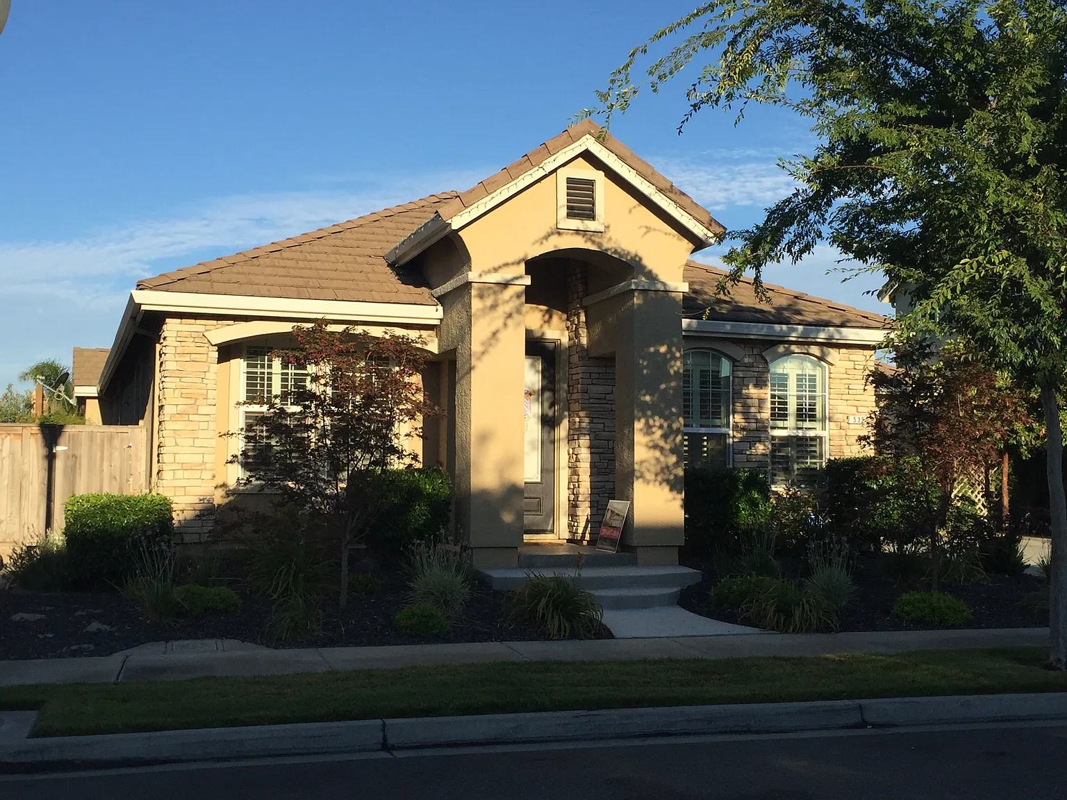 532 Buckaroo Ct photo 1