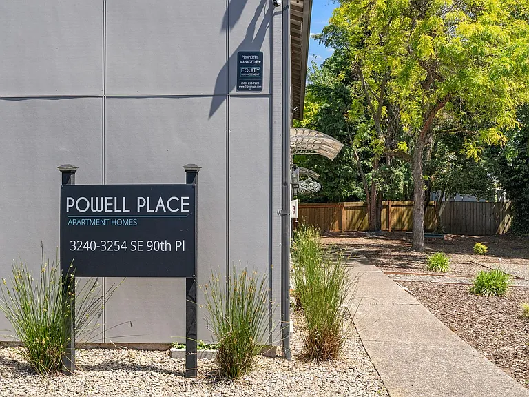 Powell Place — Photo 12