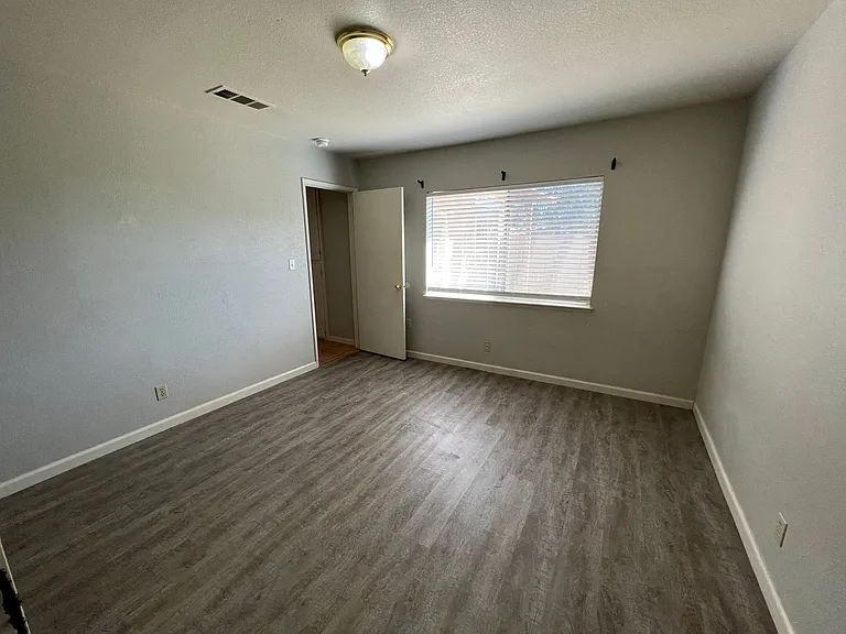 2226-2236 F St — Photo 11