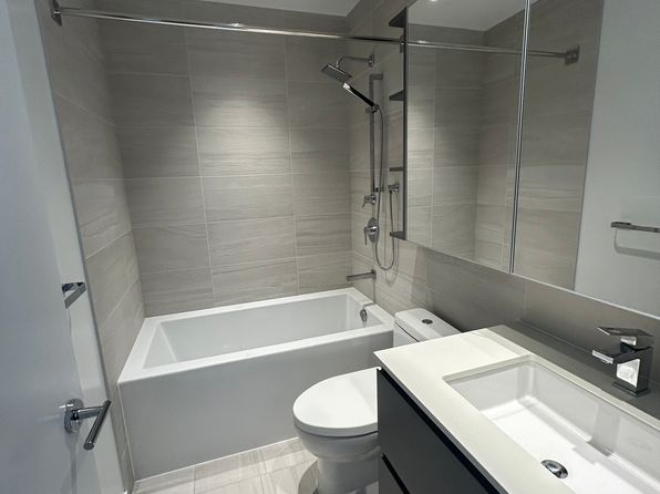 3 bedroom rental in Richmond — photo 15
